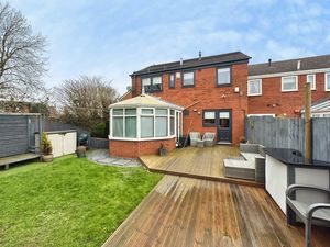 Photo 16- click for photo gallery